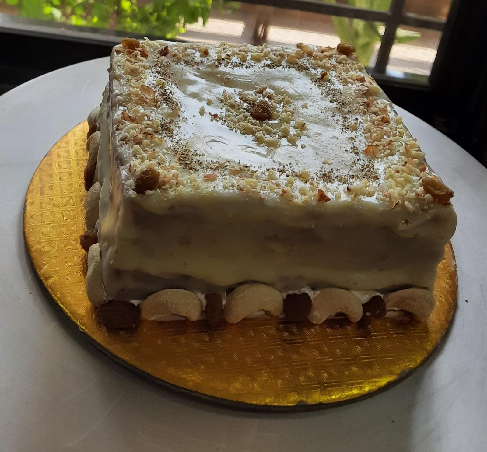 Mawa Cake